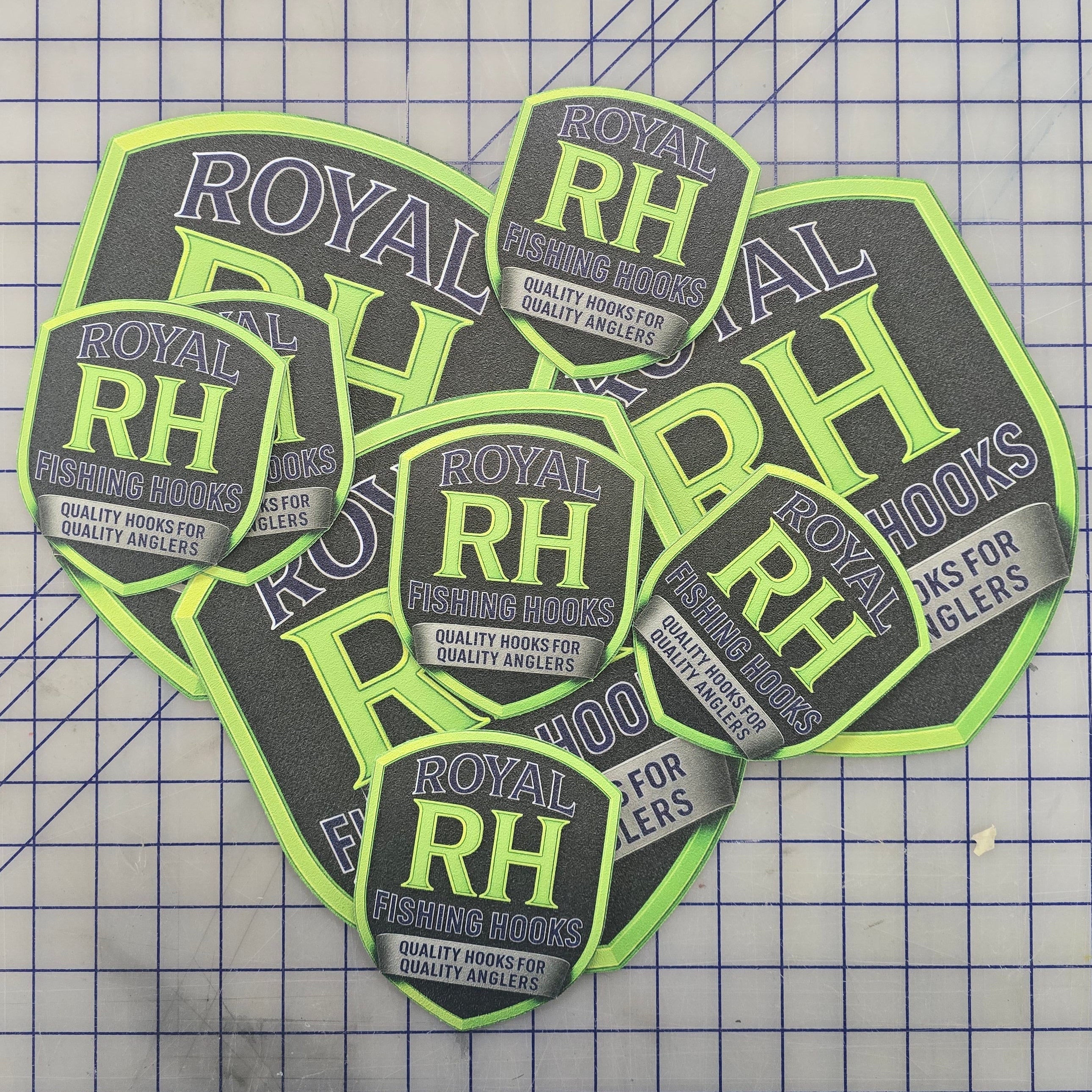 GREEN CARPET / DECK DECAL Royal Hooks SHIELD