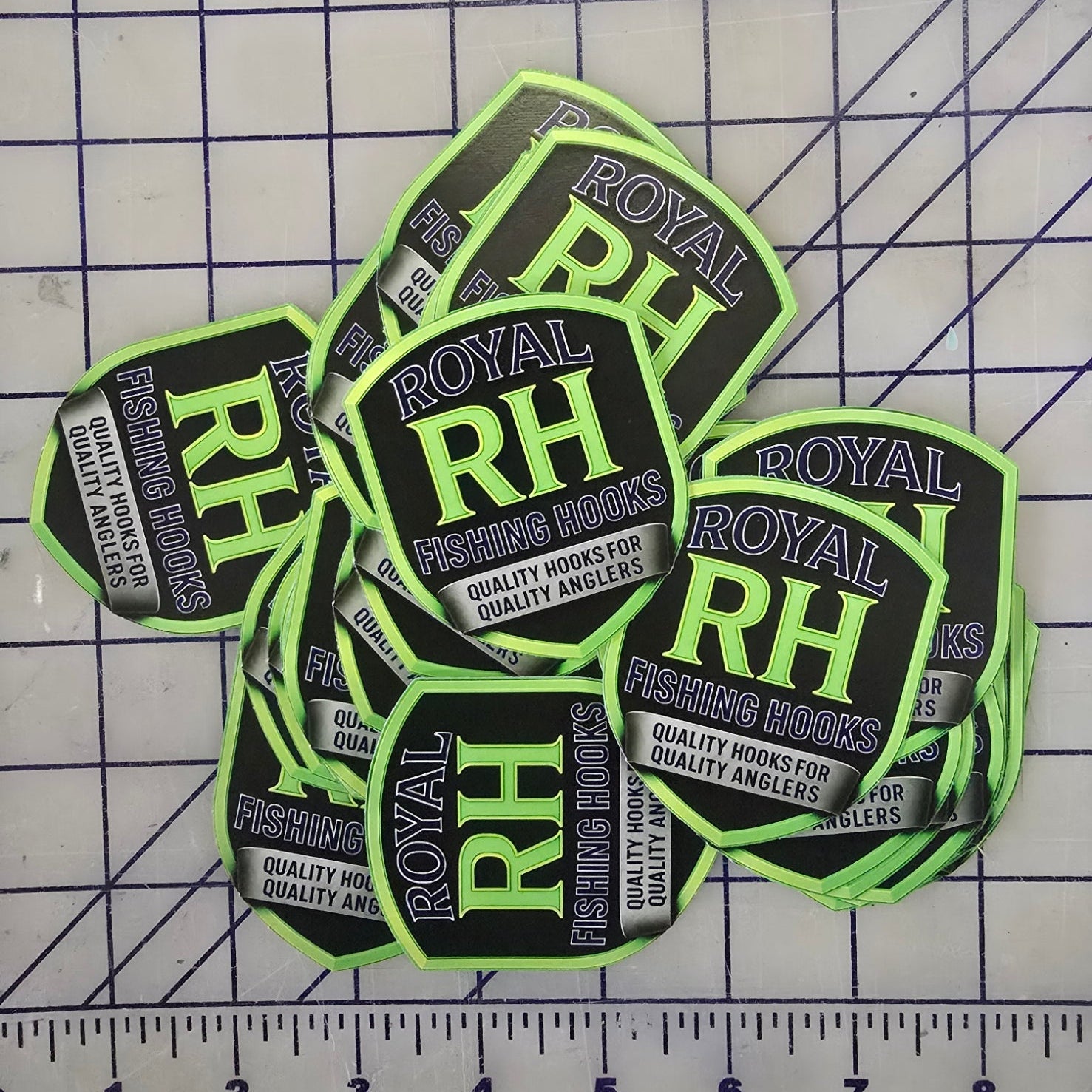 DECAL Royal Hooks SHIELD GREEN